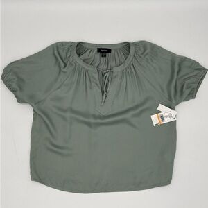 Karen Kane Sage Green Blouse – Size Small –‎ NWT